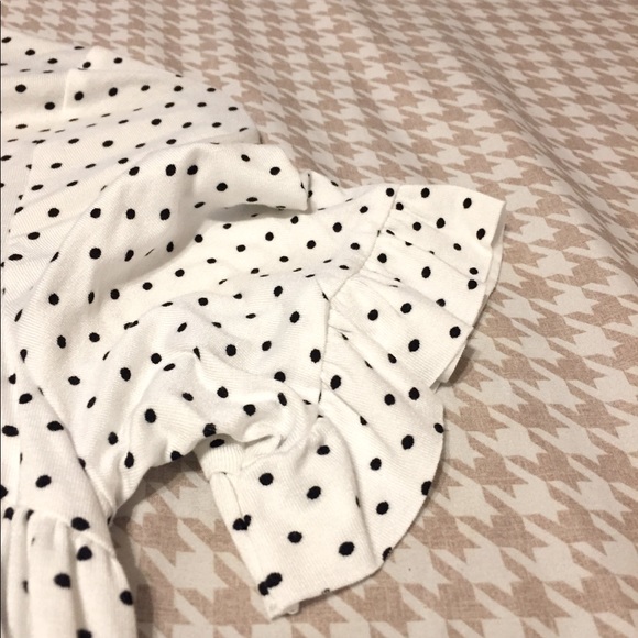 NWT. First Look mini dot tee with ruffled sleeves. - Picture 5 of 6